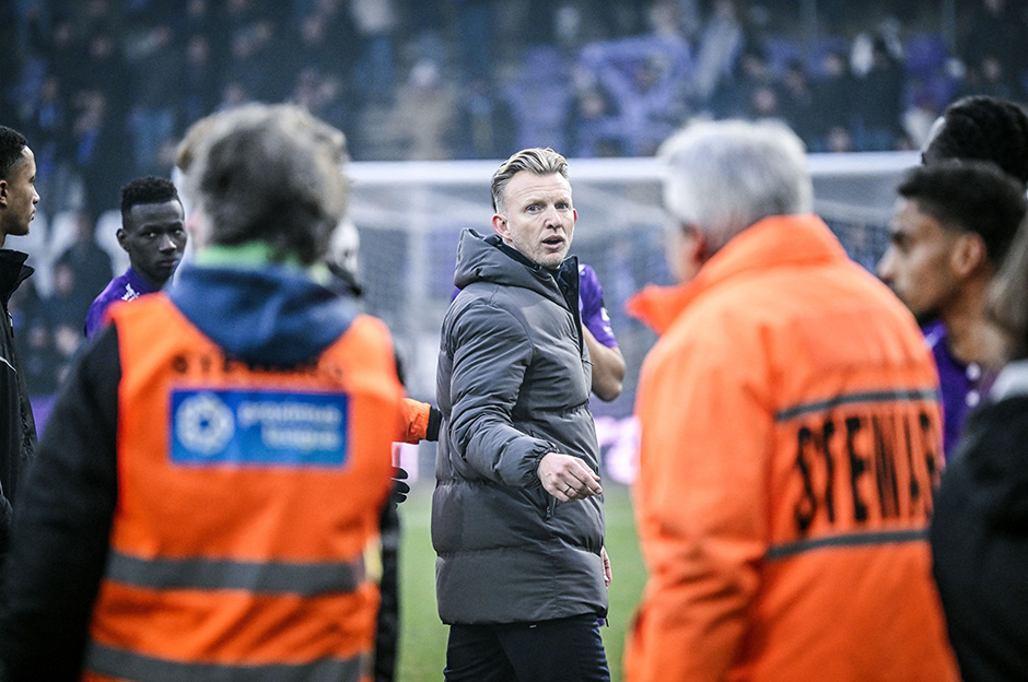 Derbide Dirk Kuyt'ı çıldırtan hareket: "Onlar sadece korkak"