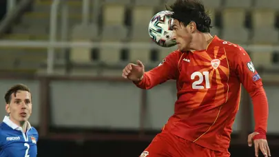 Bambaşka bir Eljif Elmas! Kiralık gönderen Almanlar şaştı kaldı