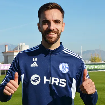Kenan Karaman'ın golü, Schalke'ye turu getirdi