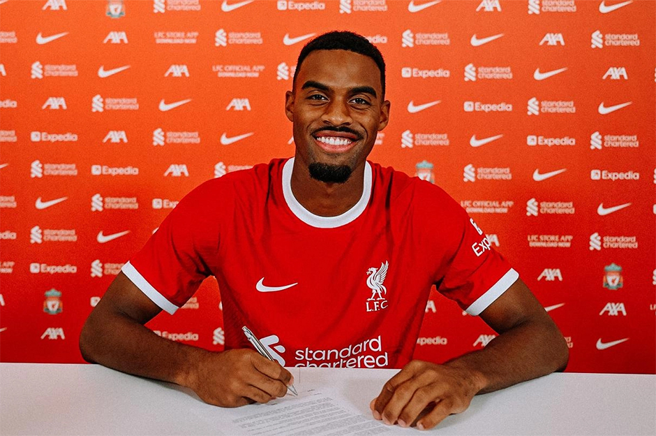 Liverpool'dan 40 milyon Euro'luk transfer