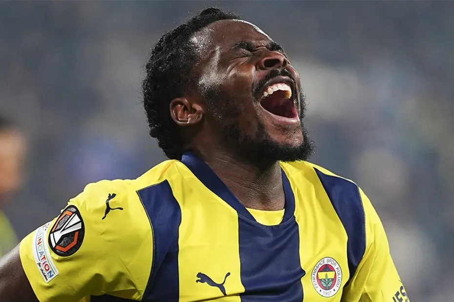 Süper Lig'de yılın sürprizi: Beşiktaş'tan Fenerbahçe'nin yıldızına resmi teklif - 4