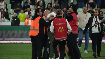 Bodrum FK - Samsunspor maçı sonunda saha karıştı