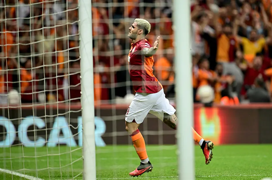 "Galatasaray 5-0-5 dizilen her takımı yener" | Spor yazarları Galatasaray - Trabzonspor maçı için ne dedi? - 3 "Galatasaray 5-0-5 dizilen her takımı yener" | Spor yazarları Galatasaray - Trabzonspor maçı için ne dedi? - 3