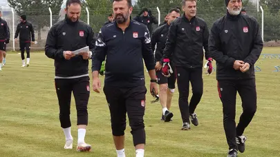 Bülent Uygun'dan Galatasaray maçı öncesi çarpıcı sözler: "Delikanlı hakem istiyoruz"