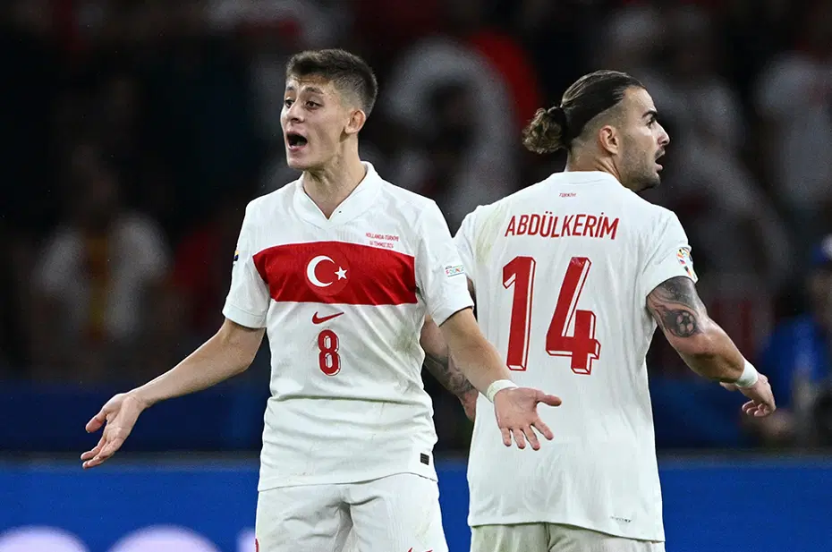 Avrupa, Hollanda-Türkiye maçını konuşuyor: 3 futbolcumuza övgü: "Mücevher gibi" - 16