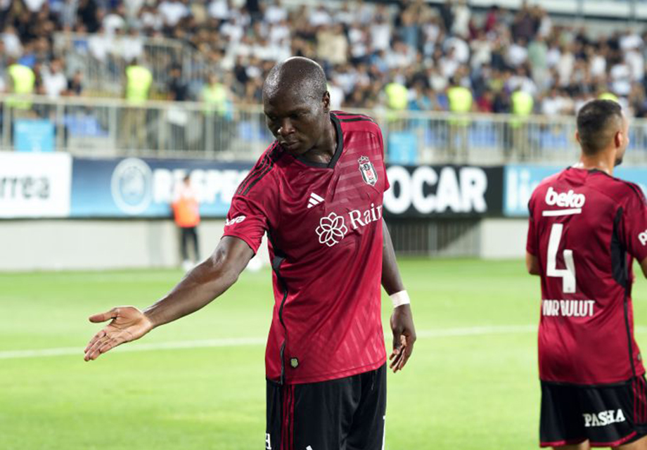 Neftçi 1-3 Beşiktaş (Maç Özeti, Goller) | Beşiktaş deplasmanda tur avantajını aldı