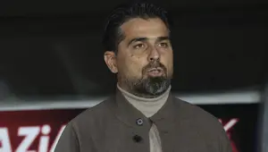 İlhan Palut: "Kaybedecek kadar negatif bir oyunumuz yoktu" İlhan Palut: "Kaybedecek kadar negatif bir oyunumuz yoktu"