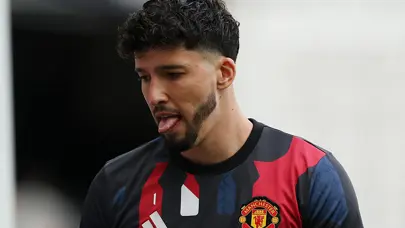 Manchester United'dan Altay Bayındır kararı: Resmi duyuru geldi