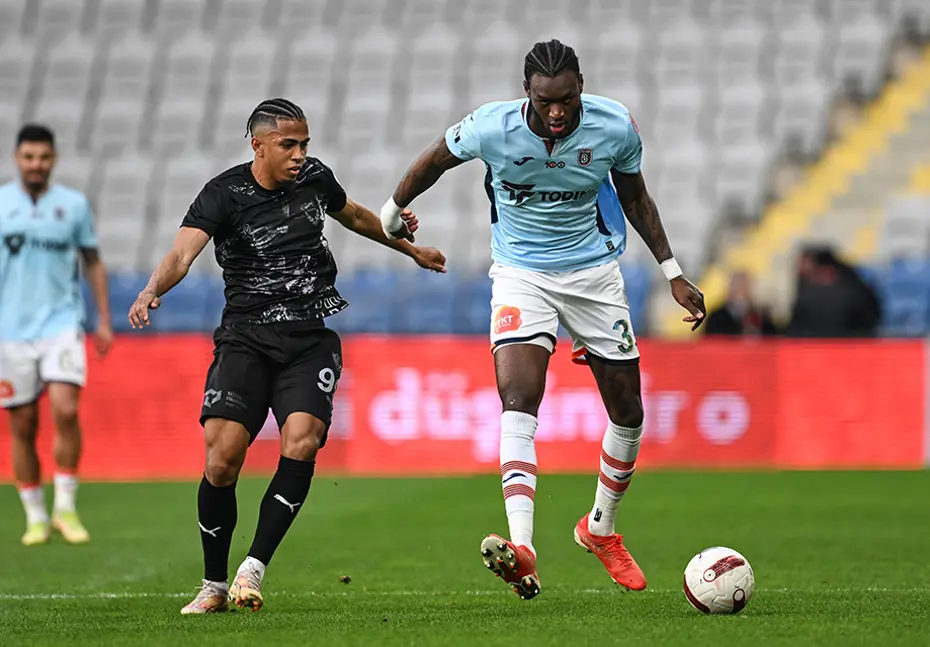 Everton'dan savunmaya Süper Lig'den transfer hamlesi - 7