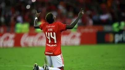 Vitao kimdir, kaç yaşında? Brezilyalı stoper hangi takımlarda oynadı, başarıları neler?