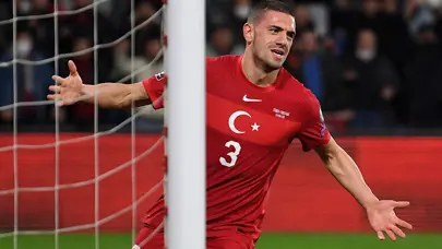 Merih Demiral'dan Fenerbahçe açıklaması: "Heyecandan bayılacak gibiydim"