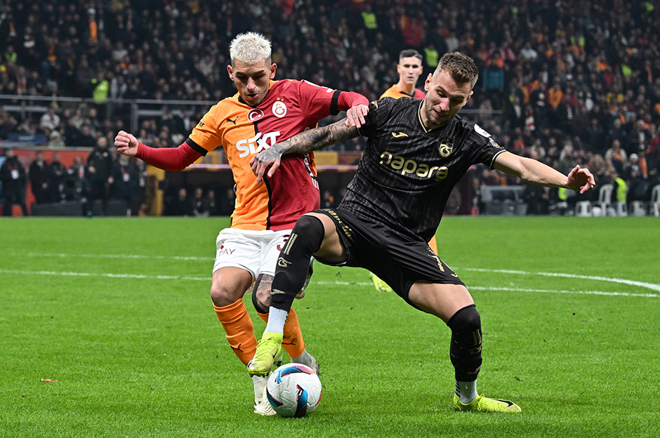 Dünya basını Galatasaray-Trabzonspor derbisini konuşuyor: "Denis Dragus sansasyon yarattı"