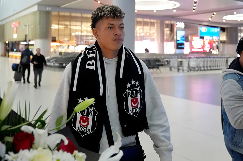 Beşiktaş’ın yeni transferi Elan Ricardo kimdir, hangi mevkide oynuyor ve kaç yaşında? Elan Ricardo başarıları ve kariyeri - 5