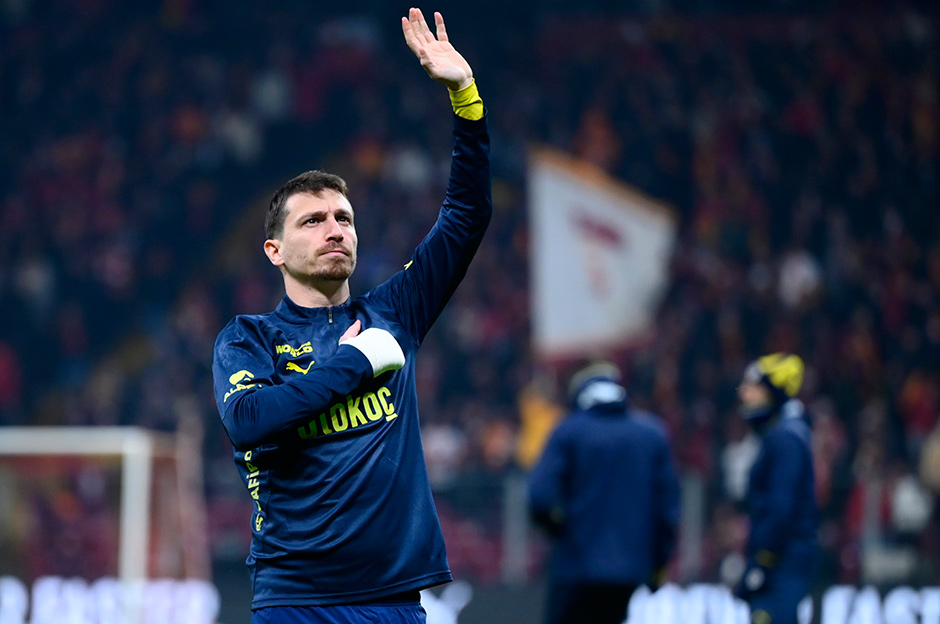 RAMS Park'ta Mert Hakan Yandaş'a büyük tepki