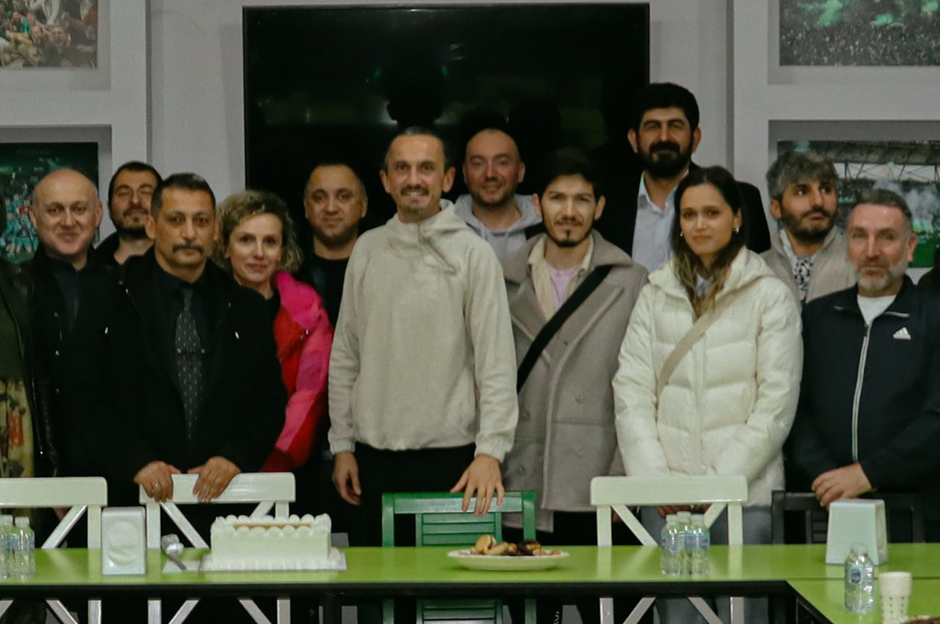 Sakaryaspor Teknik Direktörü Şanlı, "Spor Akademisi"nde ilk dersi verdi