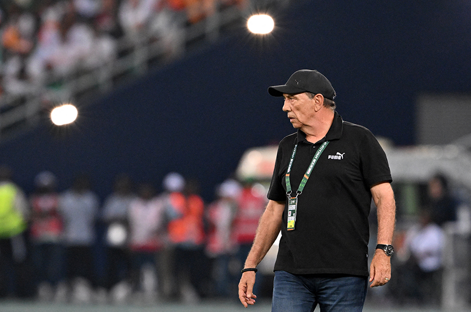 Fildişi Sahili kötü sonuçların ardından teknik direktör Gasset'nin görevine son verdi