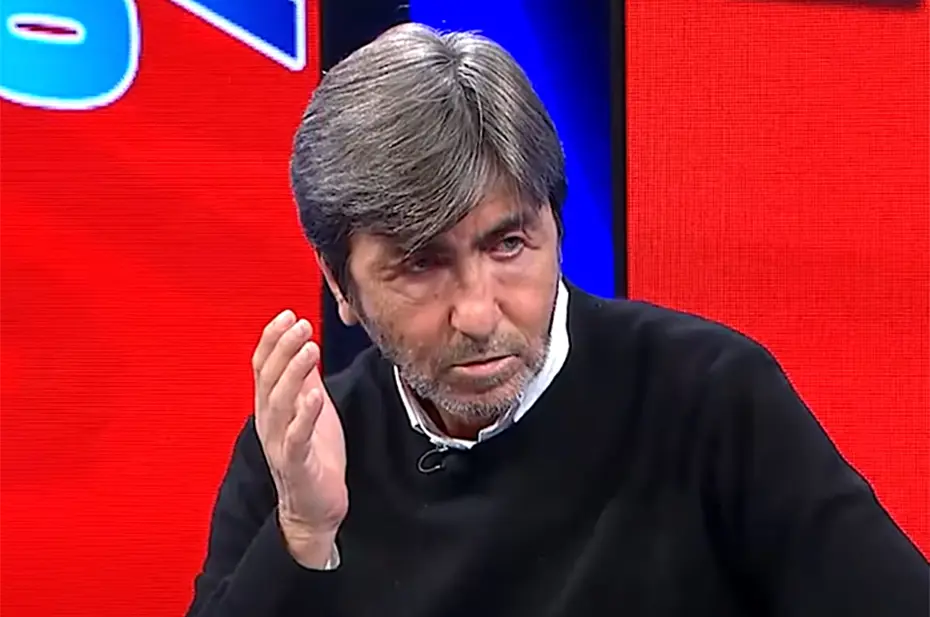 Rıdvan Dilmen maç sonrası isyan etti: "Fenerbahçe'de işi yok" - 3 Rıdvan Dilmen maç sonrası isyan etti: "Fenerbahçe'de işi yok" - 3