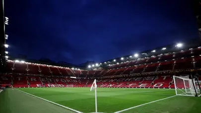 Manchester United yenilmezlik serisini sürdürdü