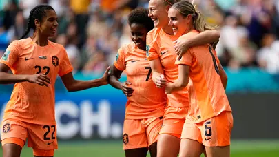 FIFA Kadınlar Dünya Kupası | Hollanda çeyrek finalde