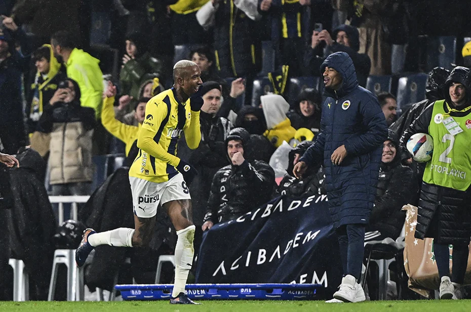 İlker Yağcıoğlu'ndan Fenerbahçeli oyuncuya performans eleştirisi: "Ben olsam oynatmam" - 1