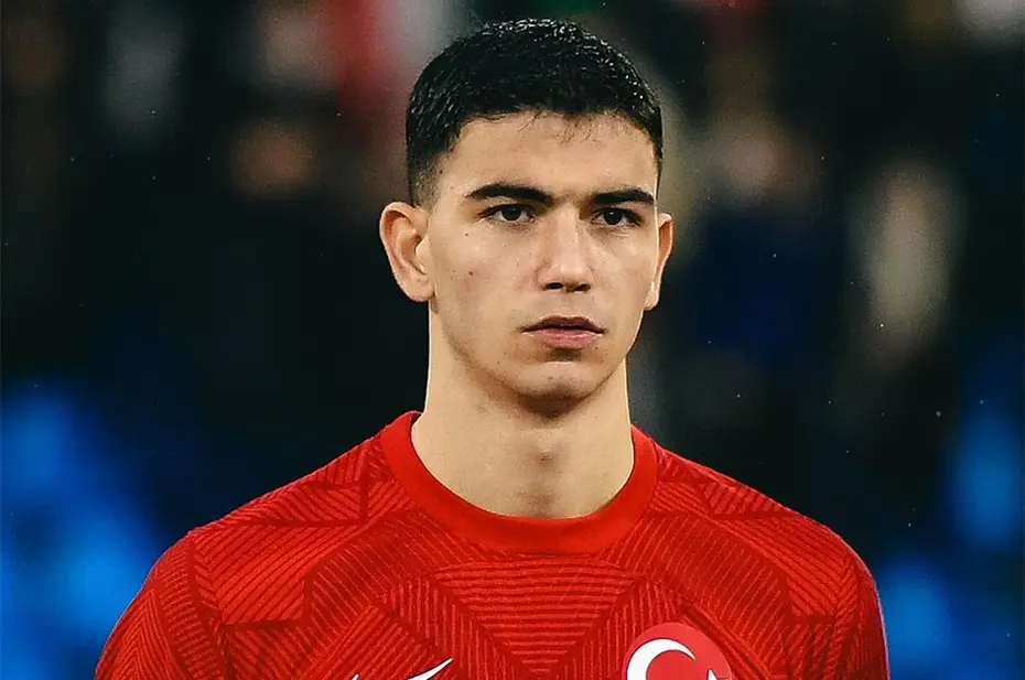 19'luk Türk, yeni sezonda Premier Lig'de: Türkiye'de son kez sahaya çıkıyor - 5