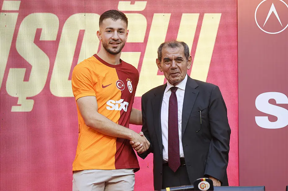 Alex de Souza, Galatasaray'ın milli futbolcusunu transfer ediyor - 6 Alex de Souza, Galatasaray'ın milli futbolcusunu transfer ediyor - 6