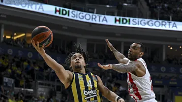 ÖZET | Fenerbahçe Beko lidere kaybetti