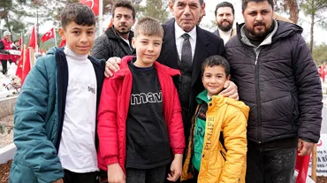 Dursun Özbek: "Kalıcı konut projemiz var"