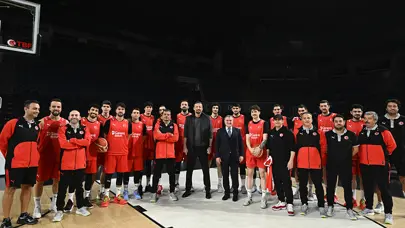 Bakan Bak'tan 12 Dev Adam'a ziyaret