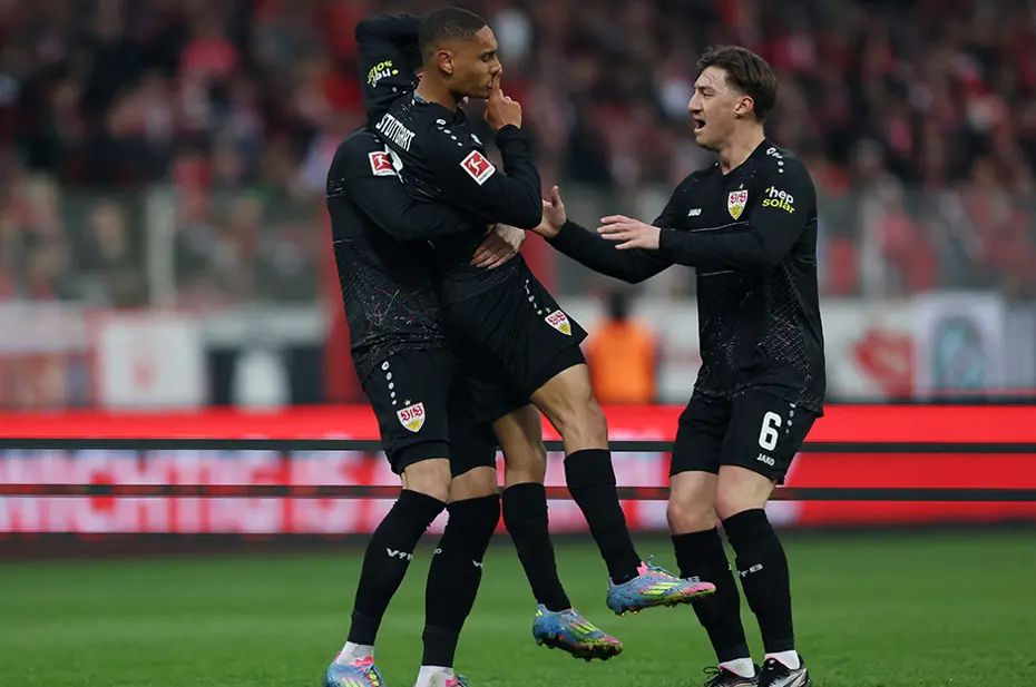 Bundesliga'da çılgın maç: İlk yarıda tam 8 gol! - 3 Bundesliga'da çılgın maç: İlk yarıda tam 8 gol! - 3