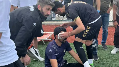 Konya'daki maçta olay: Bir futbolcu ve bir antrenör yaralandı