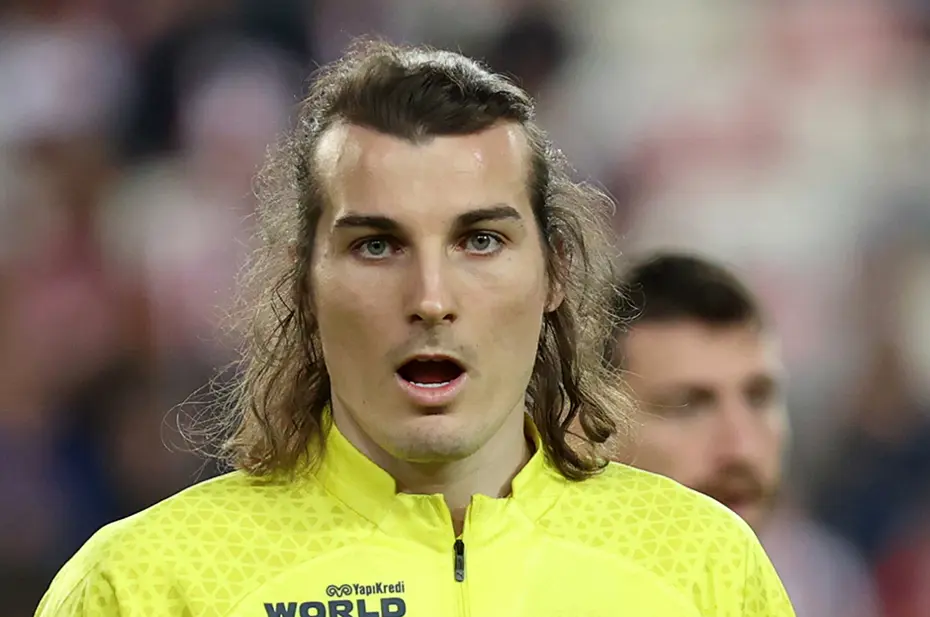 Fenerbahçe'de Rade Krunic gelişmesi: Karar çıktı - 6 Fenerbahçe'de Rade Krunic gelişmesi: Karar çıktı - 6