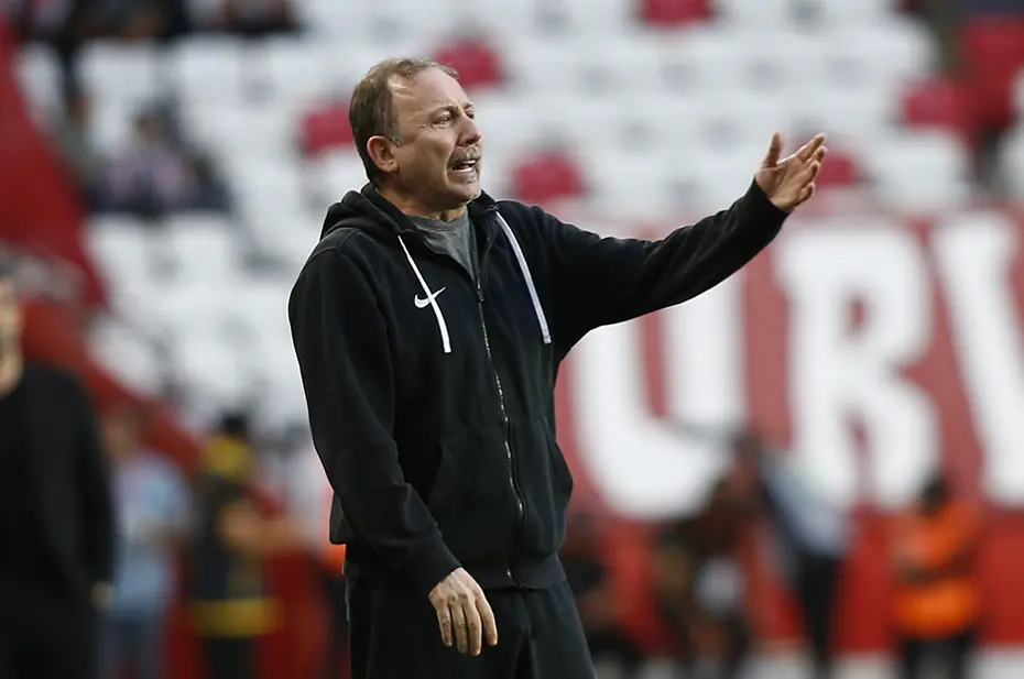 Sergen Yalçın'dan transfer itirafı: Teklif aldığı takımı açıkladı - 3