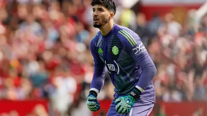 Manchester United ligde yine kayıp: Altay Bayındır 90 dakika forma giydi