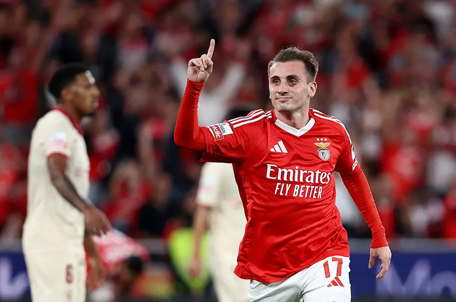 Benfica'dan resmi açıklama: Kerem Aktürkoğlu için Manchester United iddialarına yanıt - 8 Benfica'dan resmi açıklama: Kerem Aktürkoğlu için Manchester United iddialarına yanıt - 8