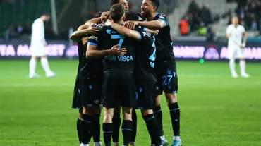 Trabzonspor 3 yıllık anlaşmayı KAP'a bildirdi
