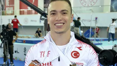 Ahmet Önder'den altın madalya