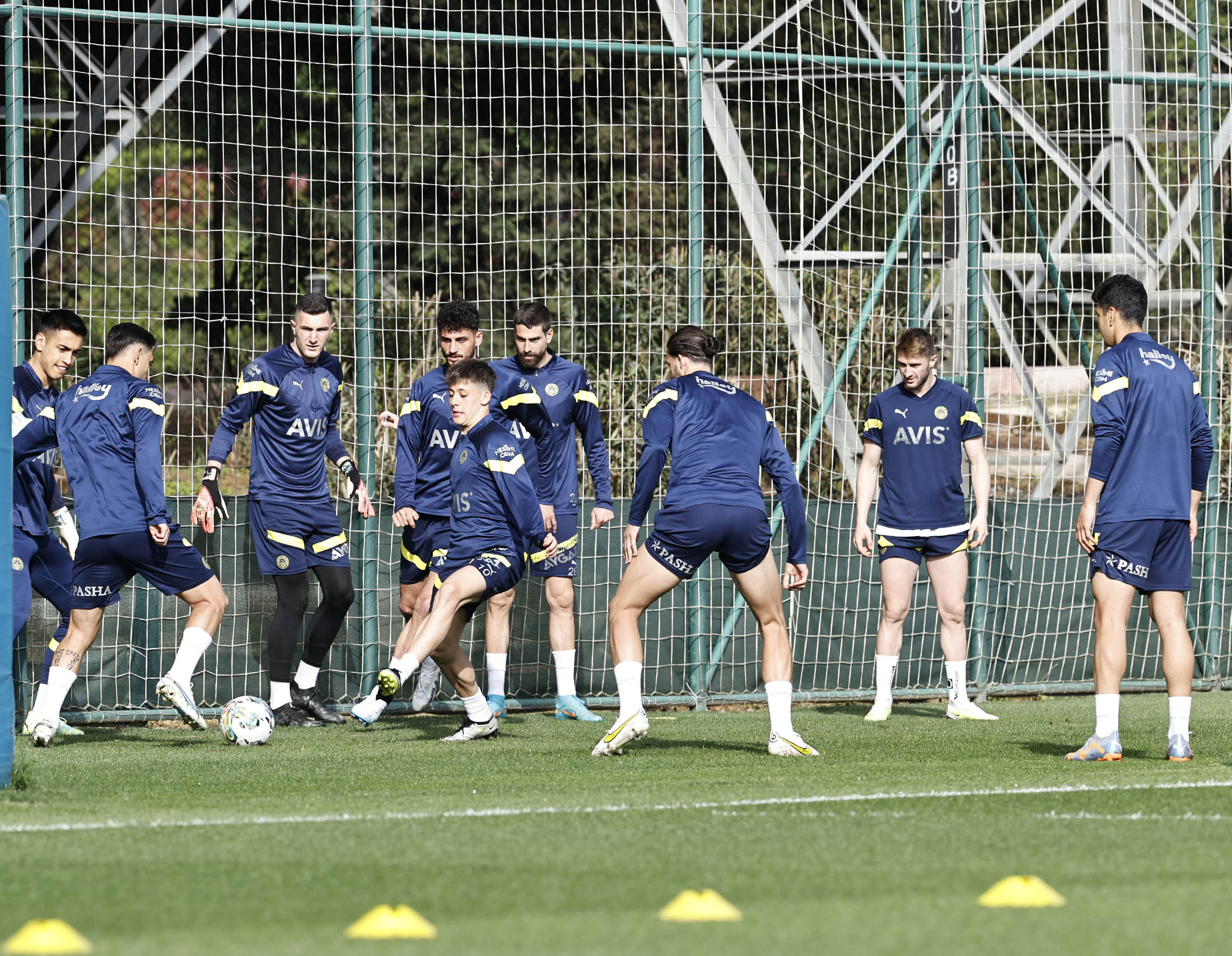 Fenerbahçe'nin hazırlık maçları belli oldu