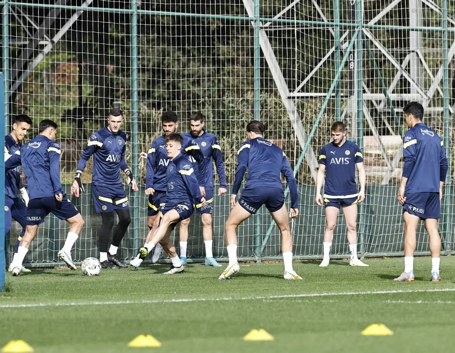 Süper Lig'de şampiyonluk hesapları: 3 ihtimal var - 10