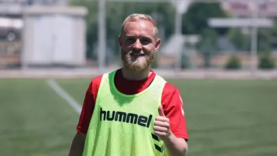 Alex Pritchard: Sivasspor'u geçen sezondan beri takip ediyordum