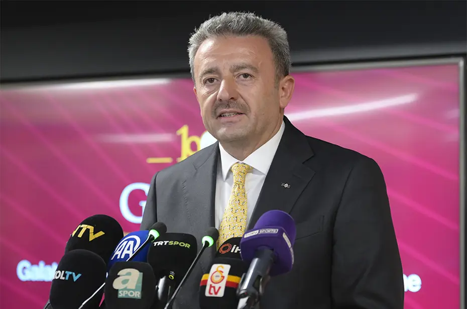 İbrahim Hatipoğlu'ndan merak edilenlere yanıt: Transfer ve Şampiyonlar Ligi gündemi - 3