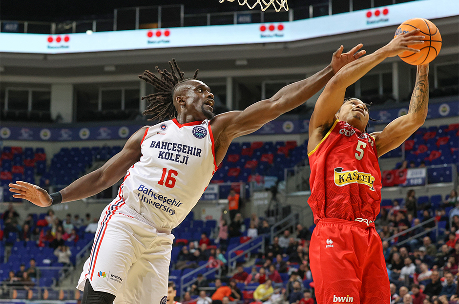 Bahçeşehir Koleji son 16 biletini uzatmada aldı