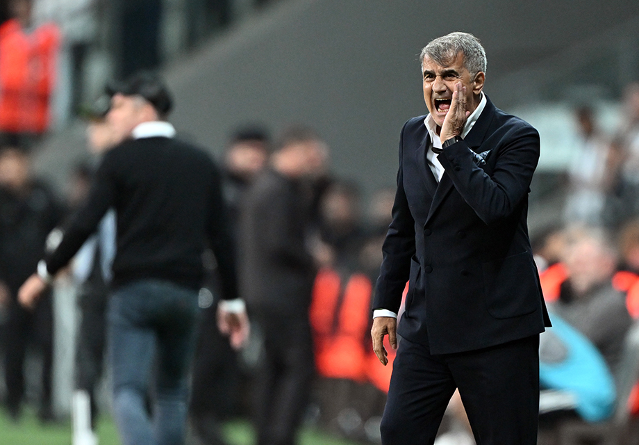 Şenol Güneş'e "yeni teklif" iddiası! Roberto Carlos da adaylar arasında