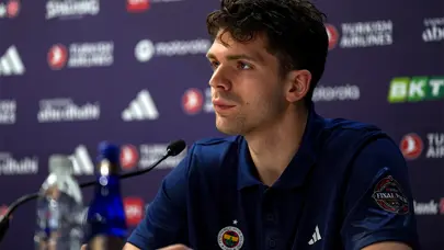 Tarık Biberovic'in final öncesi verdiği görüntü dikkatlerden kaçmadı: Fenerbahçeliler bunu paylaşıyor