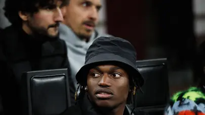 Rafael Leao 2028'e kadar imzayı attı