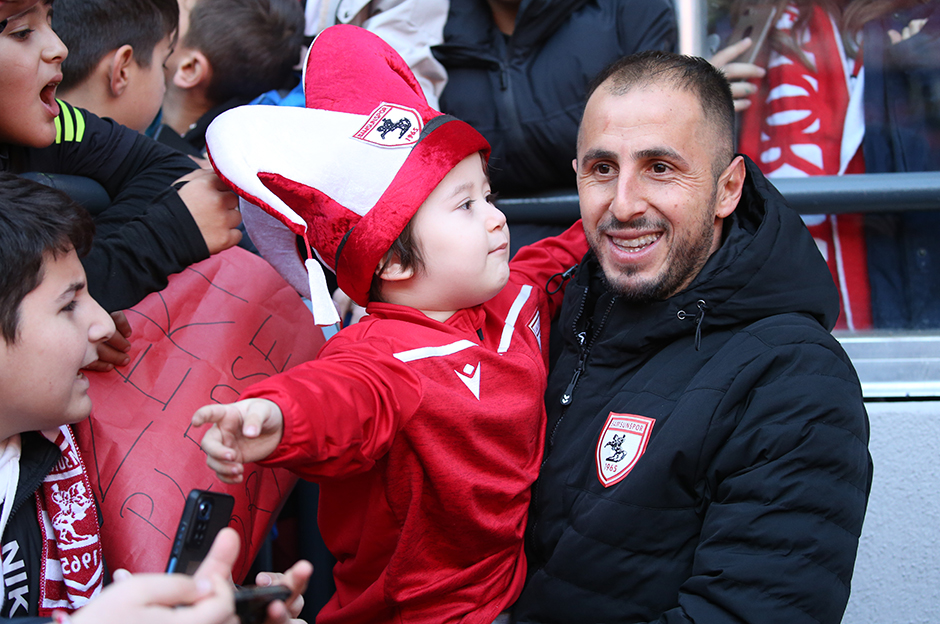 Samsunspor'da hedef takım başarısıyla zirve