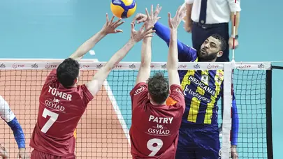 Galatasaray derbiyi kazandı, finale bir adımı kaldı