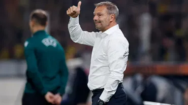 Ajax'ta fatura teknik direktöre kesildi