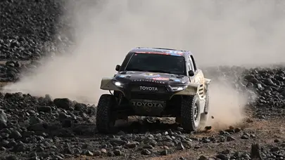 Dakar Rallisi'nin 10. etabını Guerlain Chicherit ve Ricky Brabec kazandı