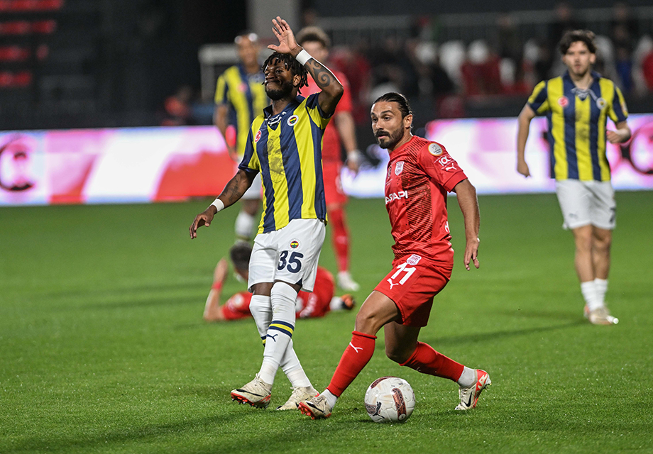 Fenerbahçe'de Pendikspor maçında sakatlık